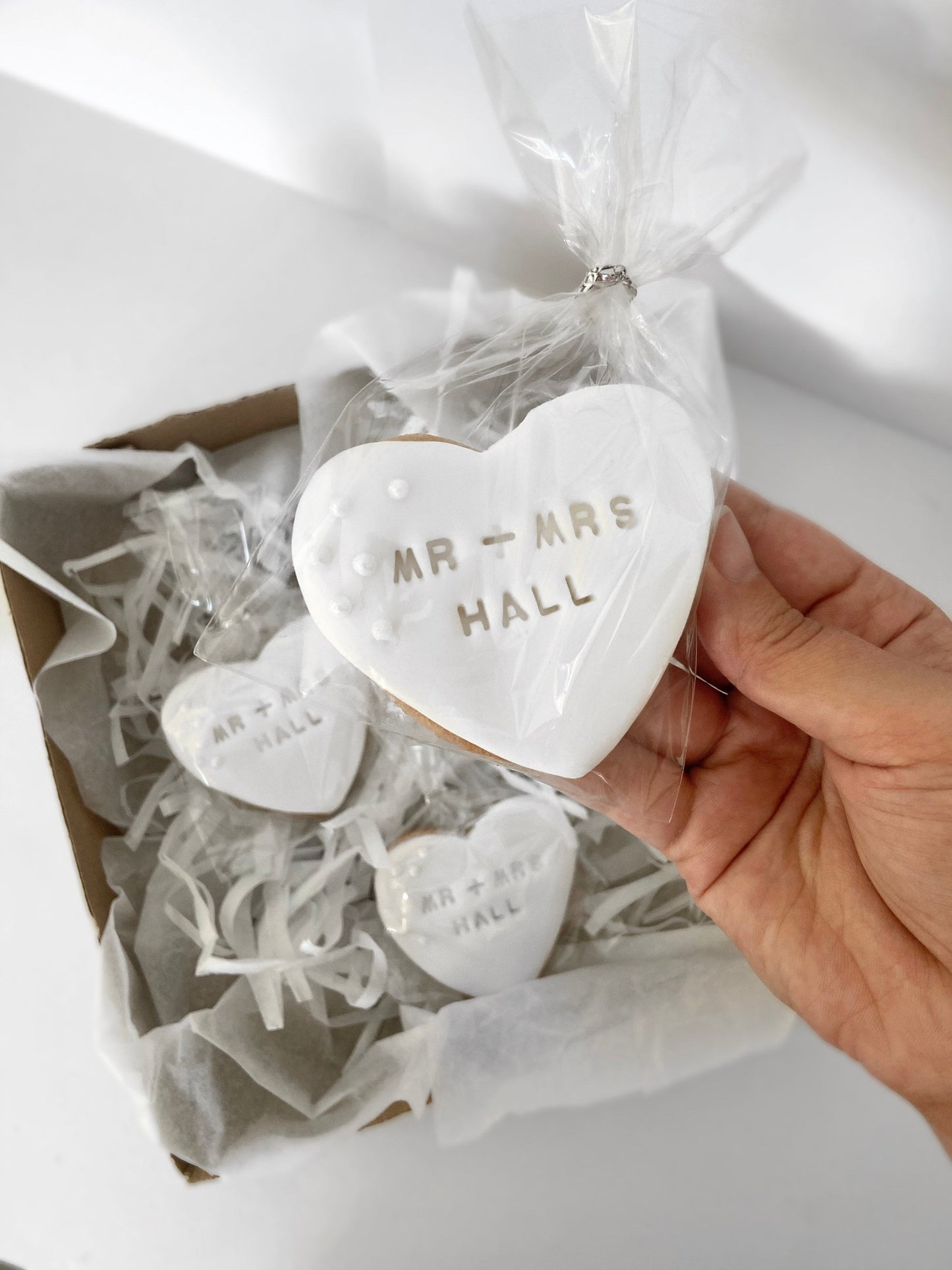Personalised Wedding favours with date/ cookies/ wedding gifts/ wedding/ wedding biscuits/ marriage/ wedding day/ wedding/ sugar cookies.