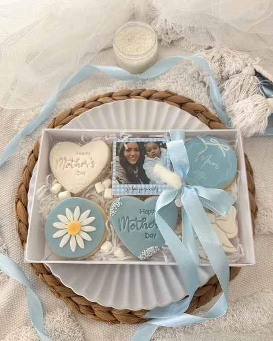 Mothers Day biscuits with polaroid photo biscuit