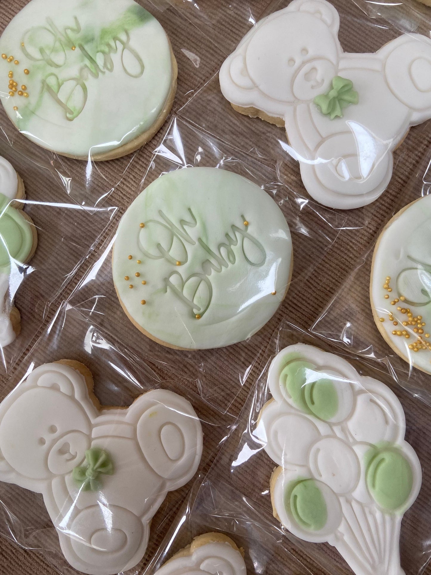 Baby shower biscuits / new baby / biscuits