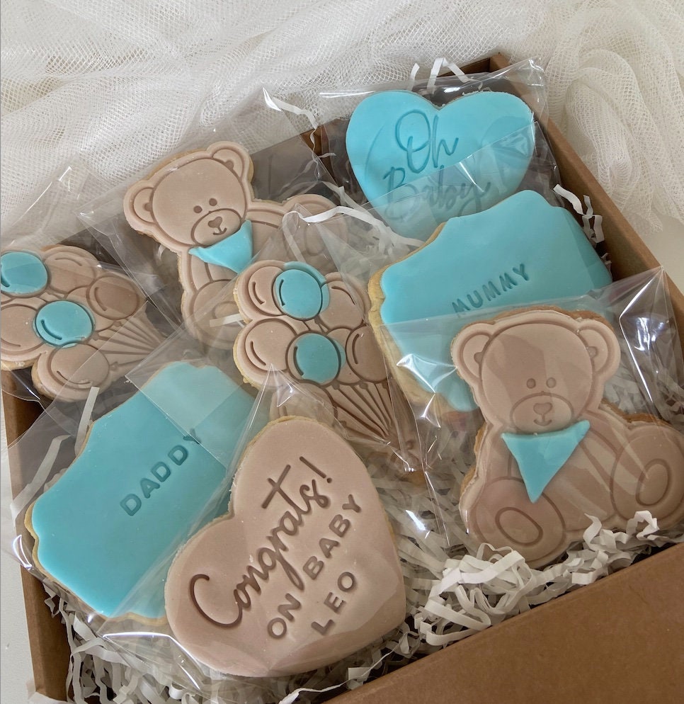 New baby biscuits/ birth gift / new mum / personalised biscuits/ baby shower