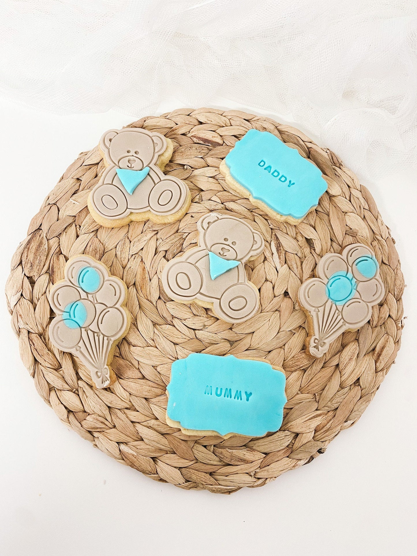 New baby biscuits/ birth gift / new mum / personalised biscuits/ baby shower