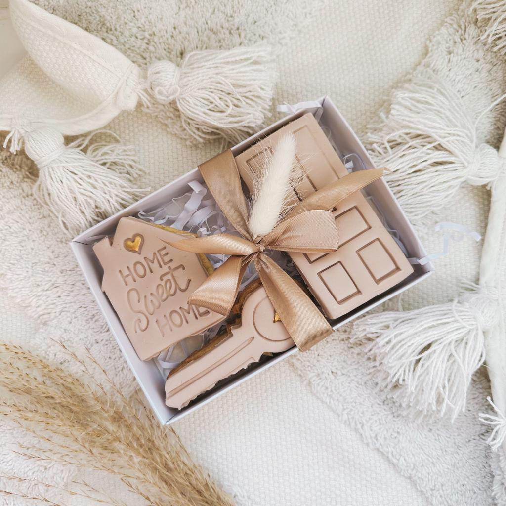 New Home / House Warming Biscuit Box