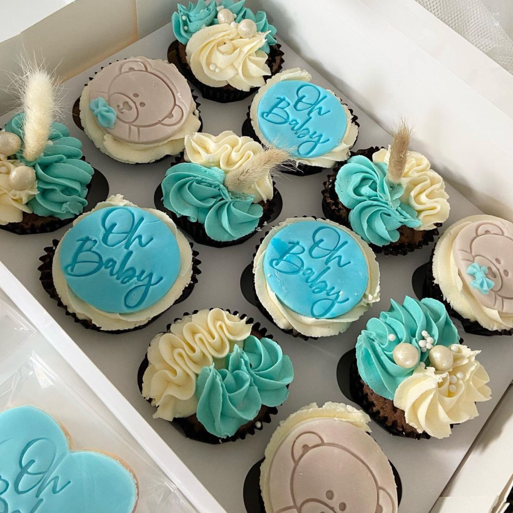 Baby hotsell themed cupcakes