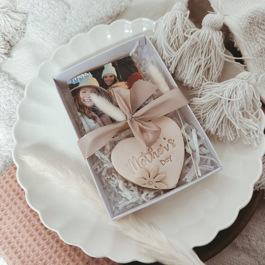 Happy Mothers day| Mothers Day cookies | Mothers Day Biscuits Gift Wrapped| Mummy Mum Mom Mam | Nanny Nan Grandma | Photo Gift |Best nan